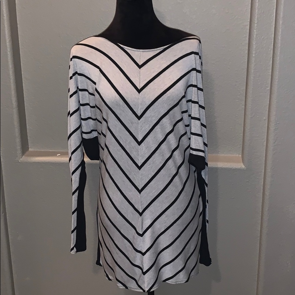 Long stripped blouse